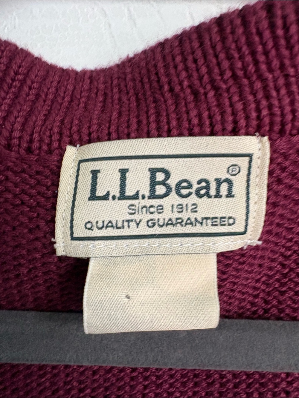 Vintage L.L. Bean Women's Burgundy Button-Front Cardigan Sweater - Picture 4 of 6